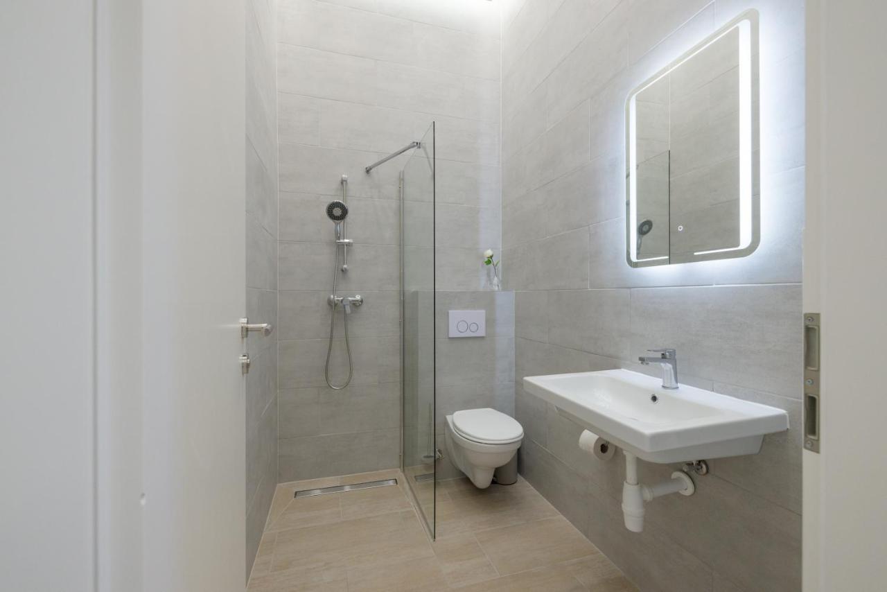 Relax Apartments 1120 Wina Bagian luar foto