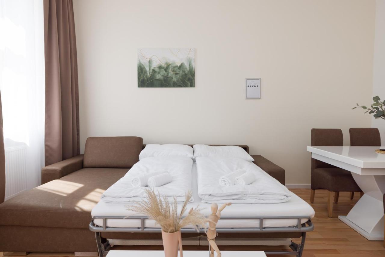 Relax Apartments 1120 Wina Bagian luar foto